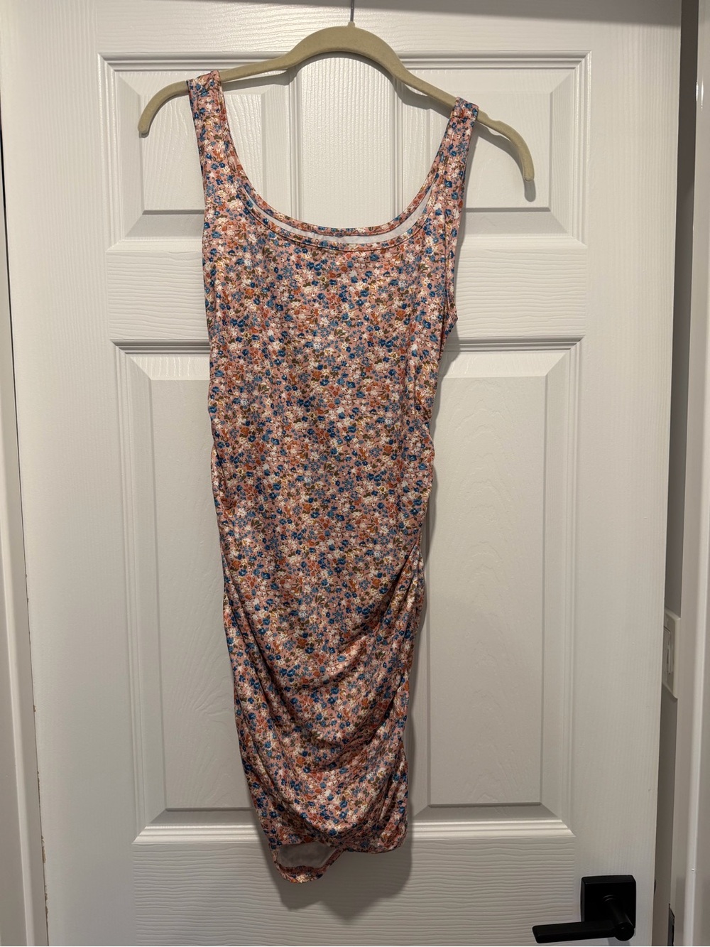Floral mini dress scrunch on the sides